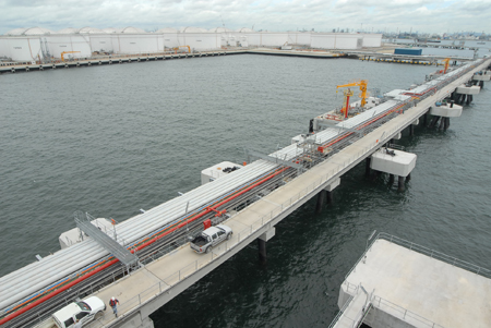 Marine Facilities Works at Universal Oil Terminal
