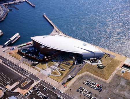 Shimonoseki Marine Science Museum 
“KAIKYOKAN”