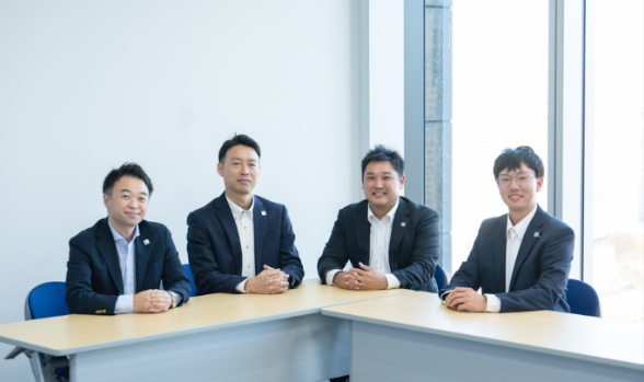 育休を取得したパパ社員の座談会を開催